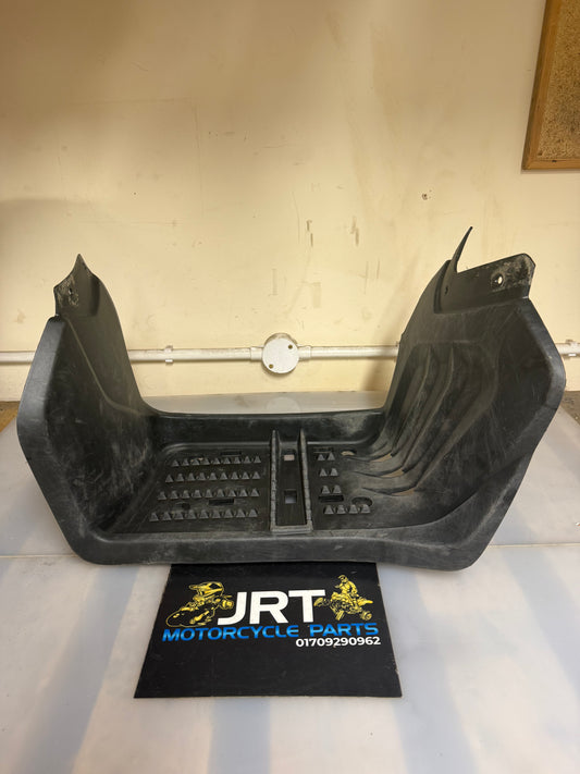 Yamaha YFM 90 2018 left hand footwell plastic