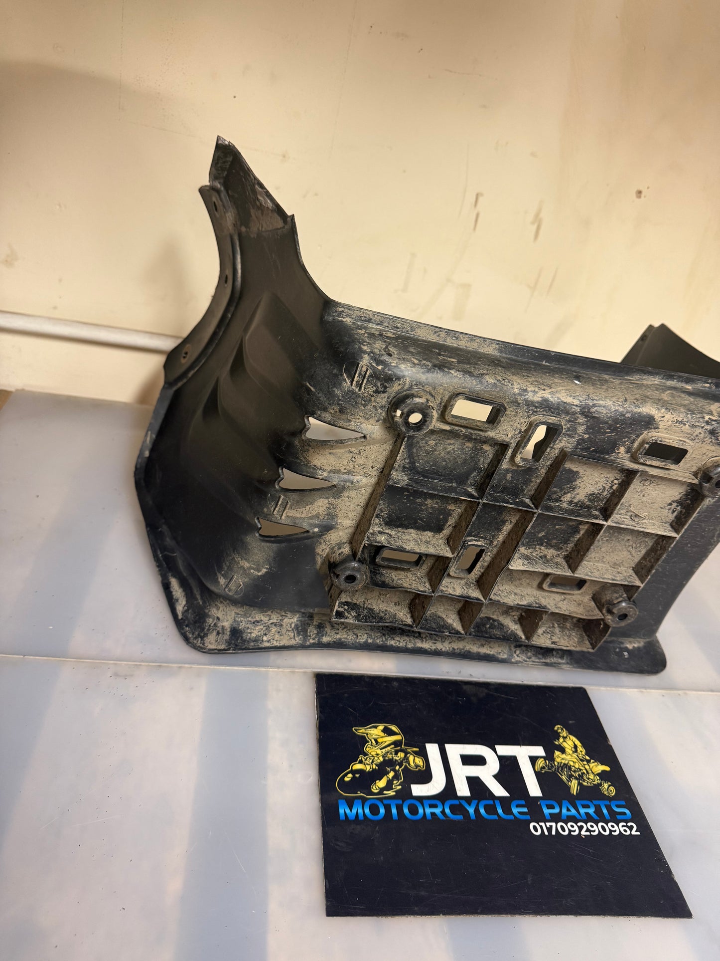 Yamaha YFM 90 2018 left hand footwell plastic