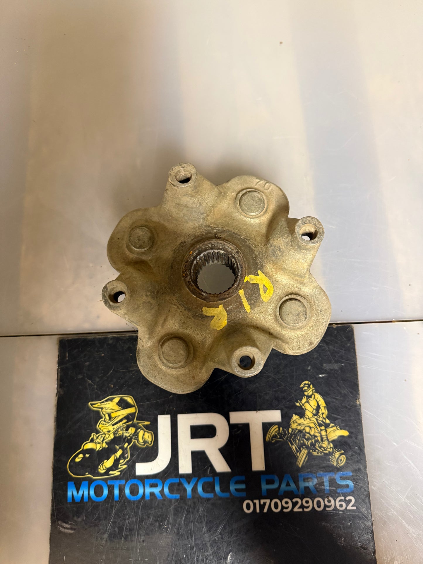 Yamaha Kodiak 700 2020 rear right hub