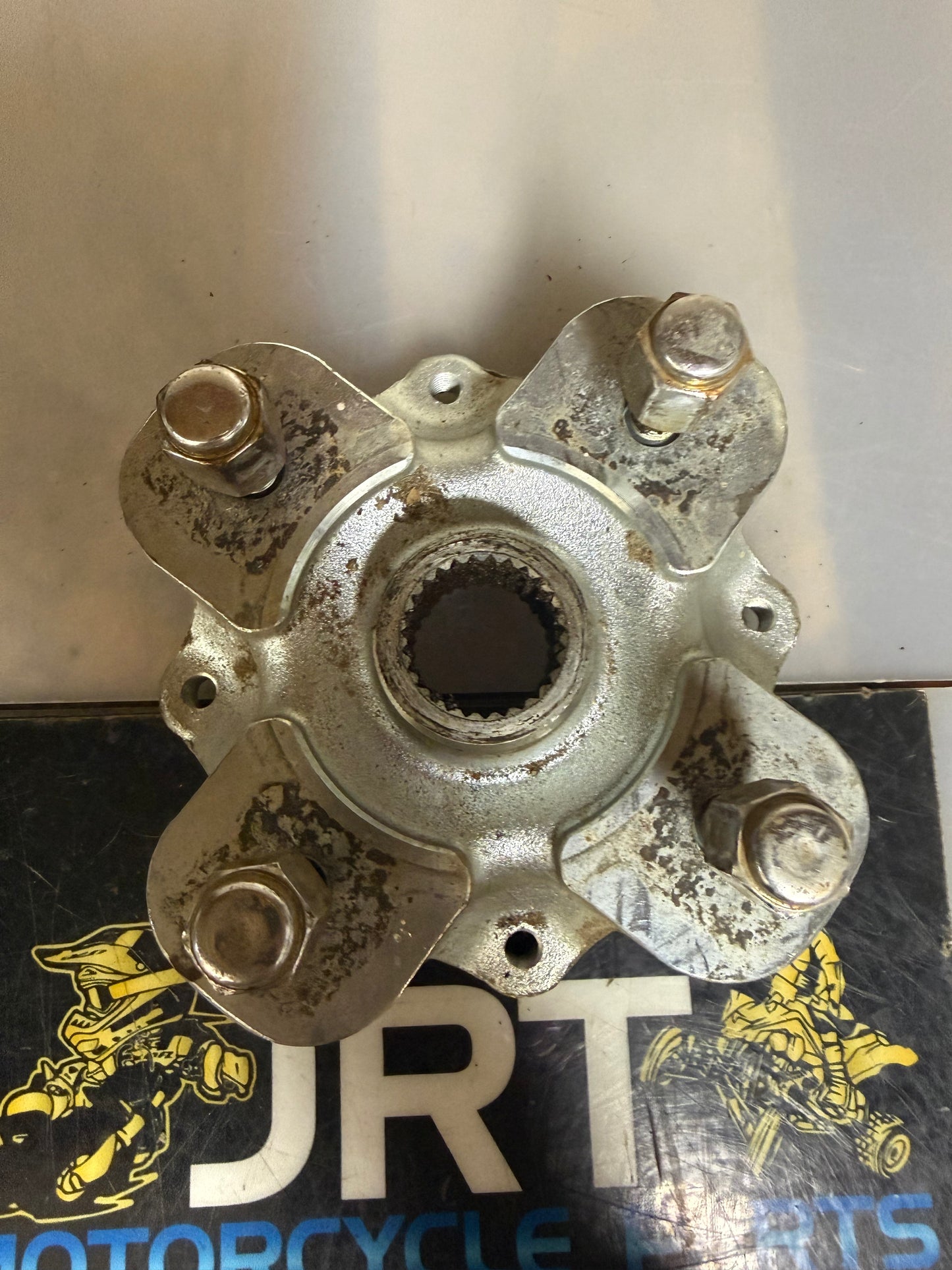 Yamaha Kodiak 700 2020 rear left hub