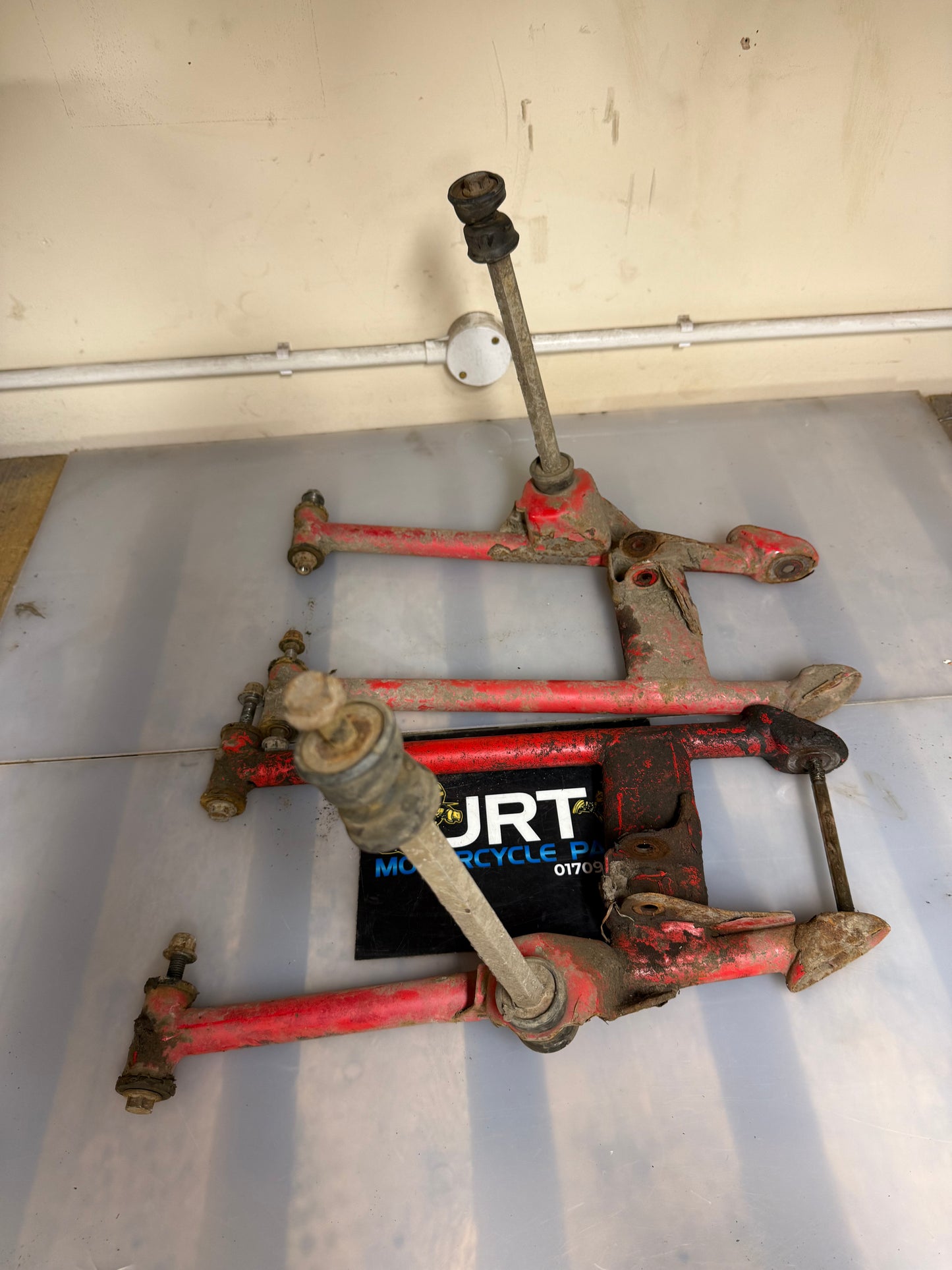 Polaris scrambler 1000 XP lower rear arms pair