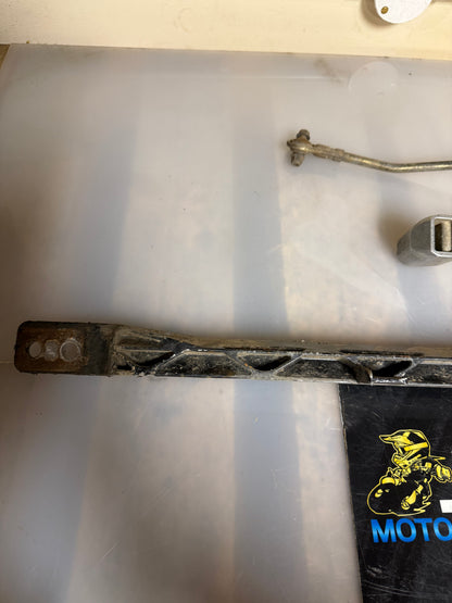 Polaris scrambler 1000 XP gear shifter and frame mount