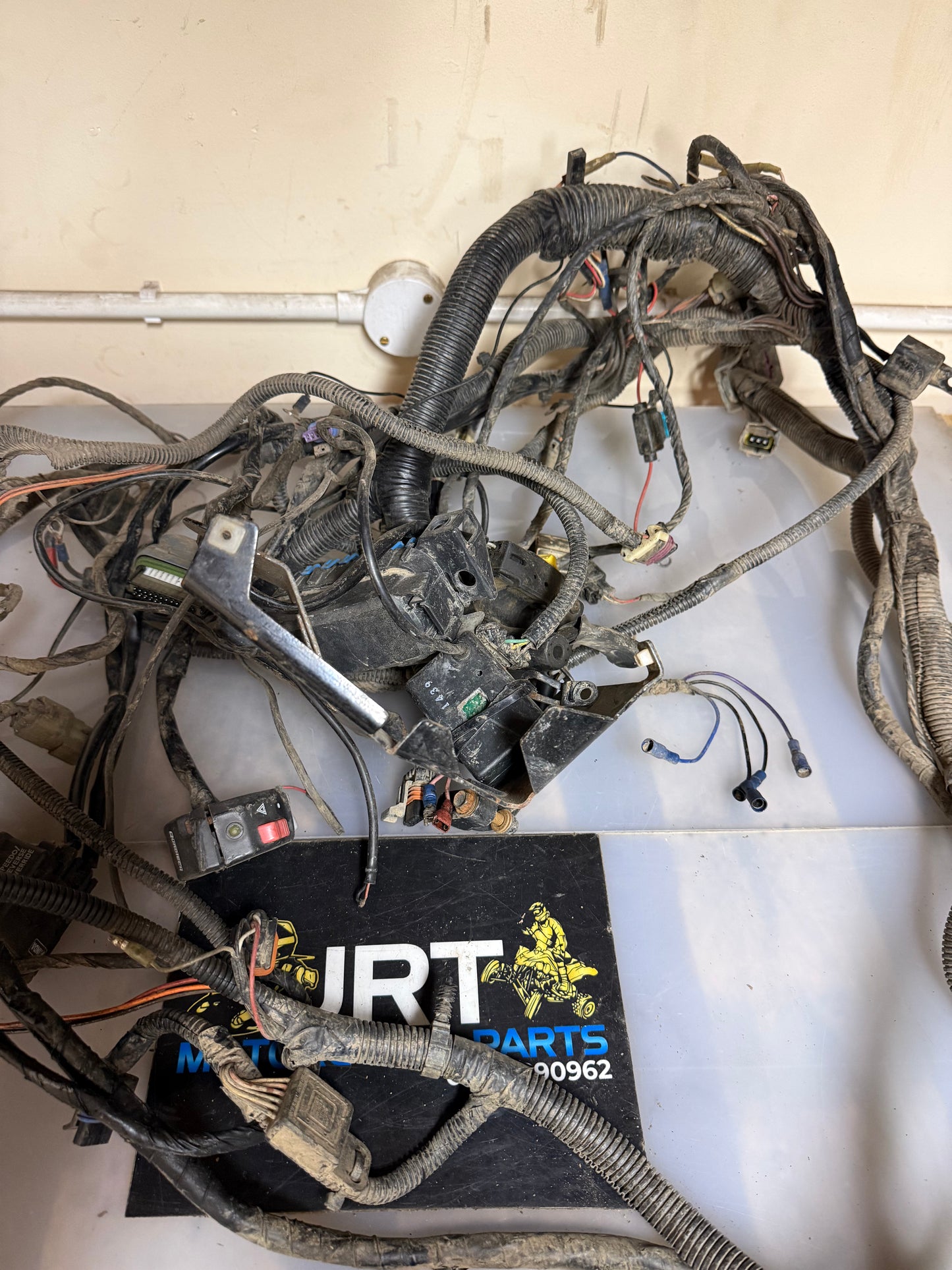 Polaris scrambler 1000 XP 2014 wiring loom
