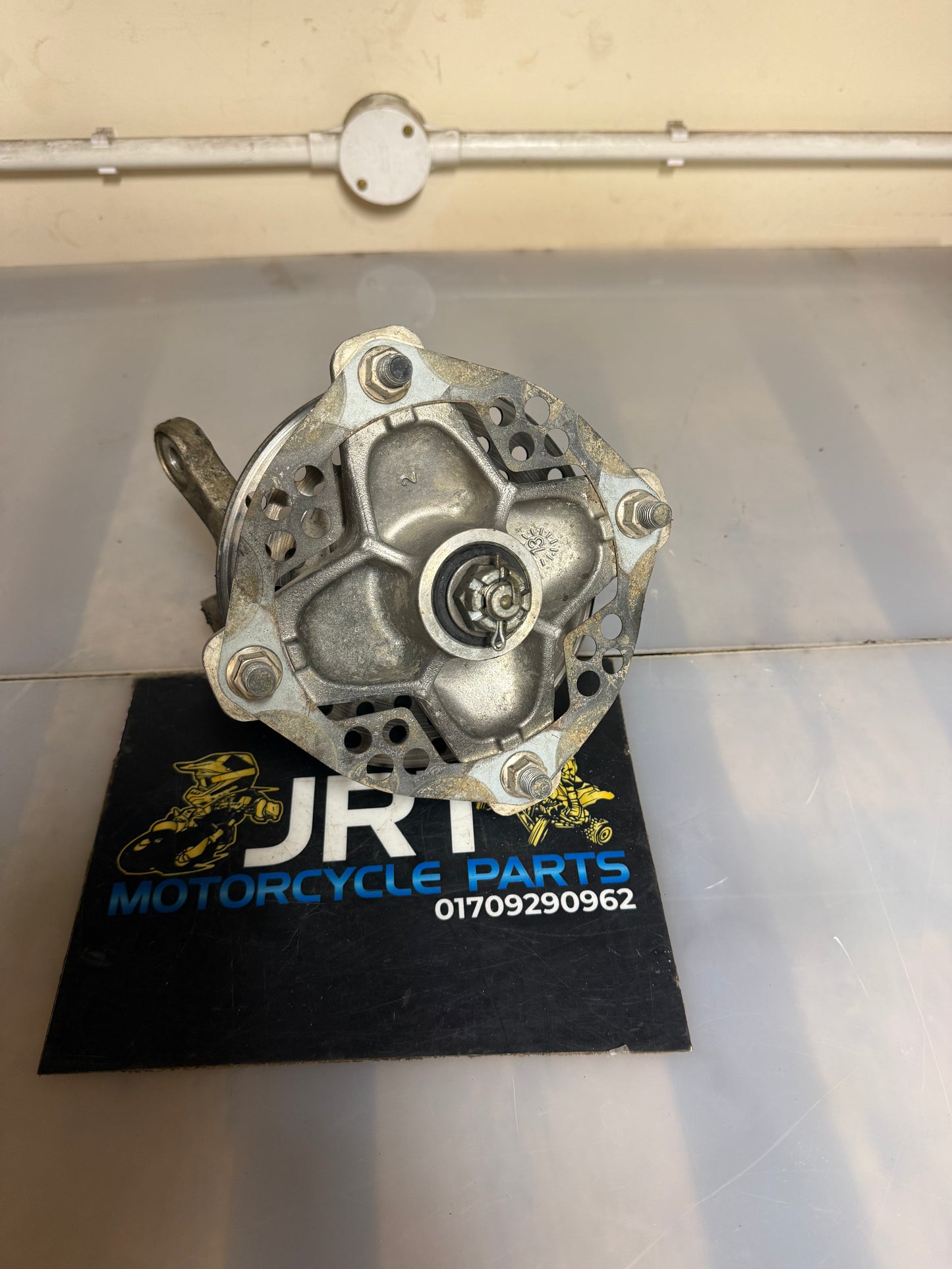 Yamaha raptor 700 2011 front right complete hub
